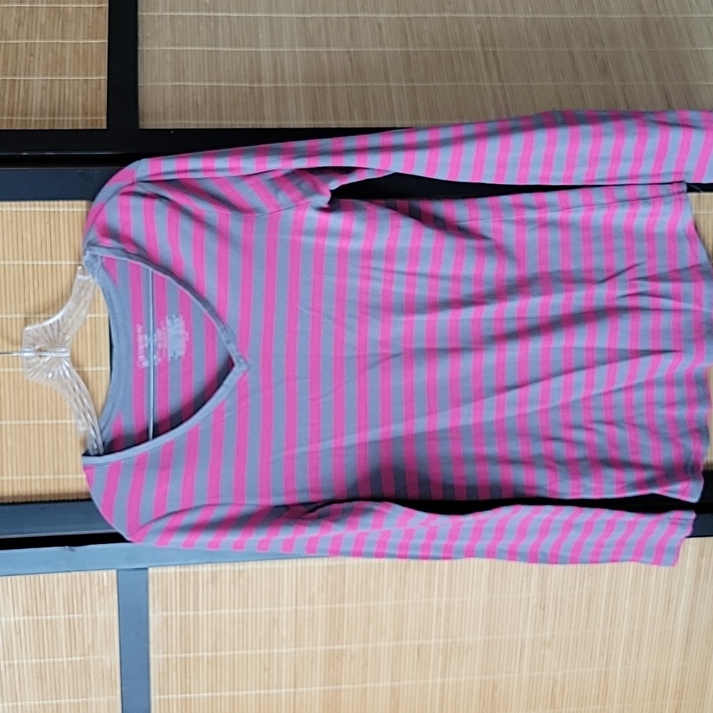 Pink and gray stripe v-neck long-sleeve